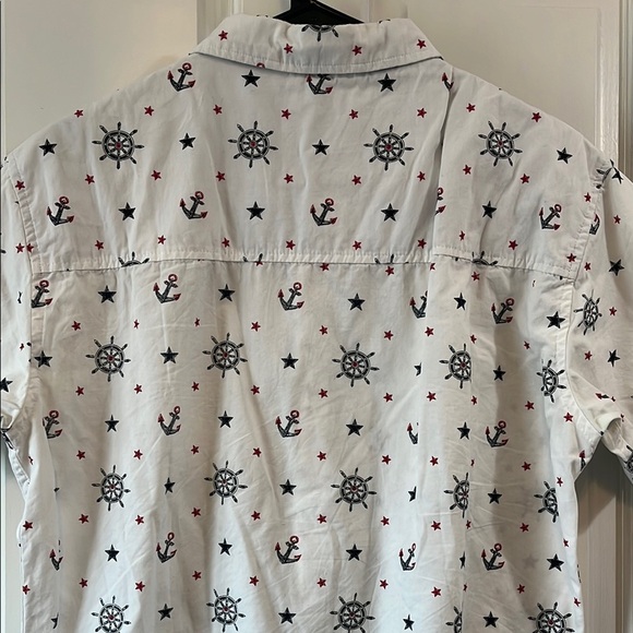 Eighth Avenue Patriotic Casual Button Down Shirt - Size Large - Picture 9 of 12